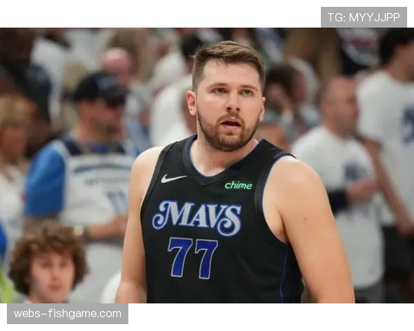 捷克冰球联赛决赛，比尔森队主场取胜，总比分2-1领先